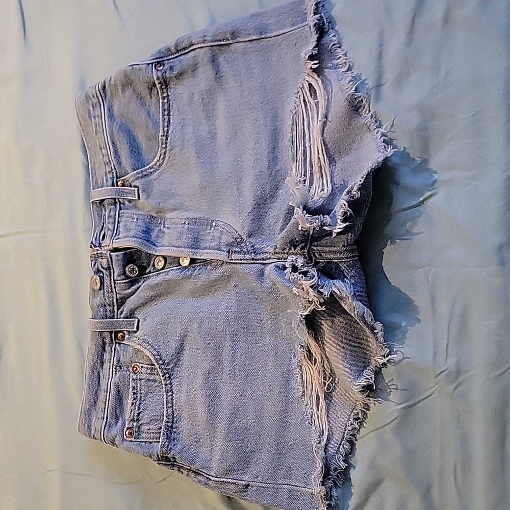 New no tag Levi jean short